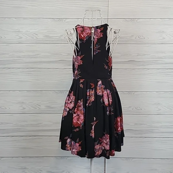 Free People Flutter By Flirty Floral Sleeveless Mini Dress Womens Size 0 - Picture 8 of 14